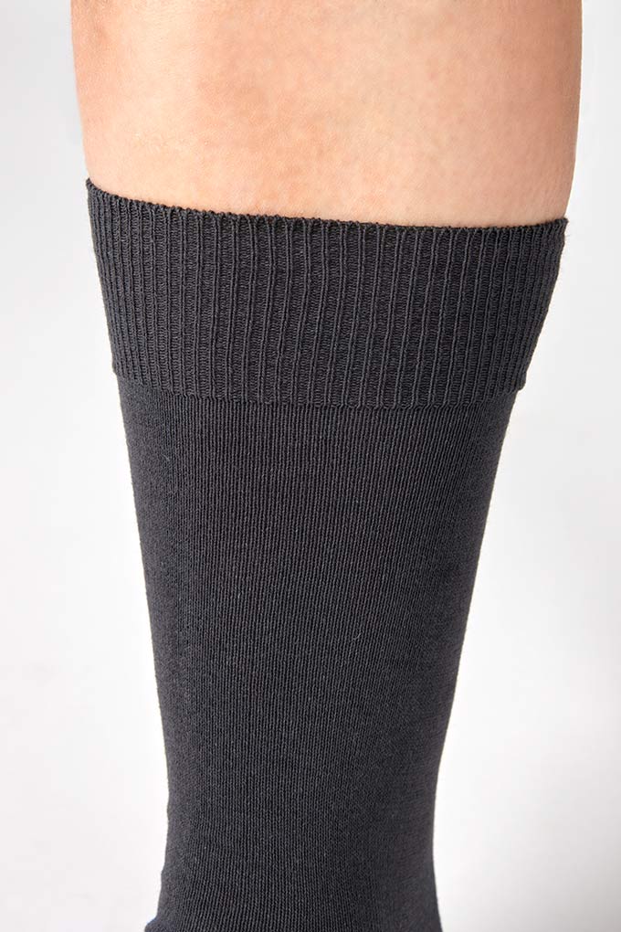 Man Medicinal Knee Socks