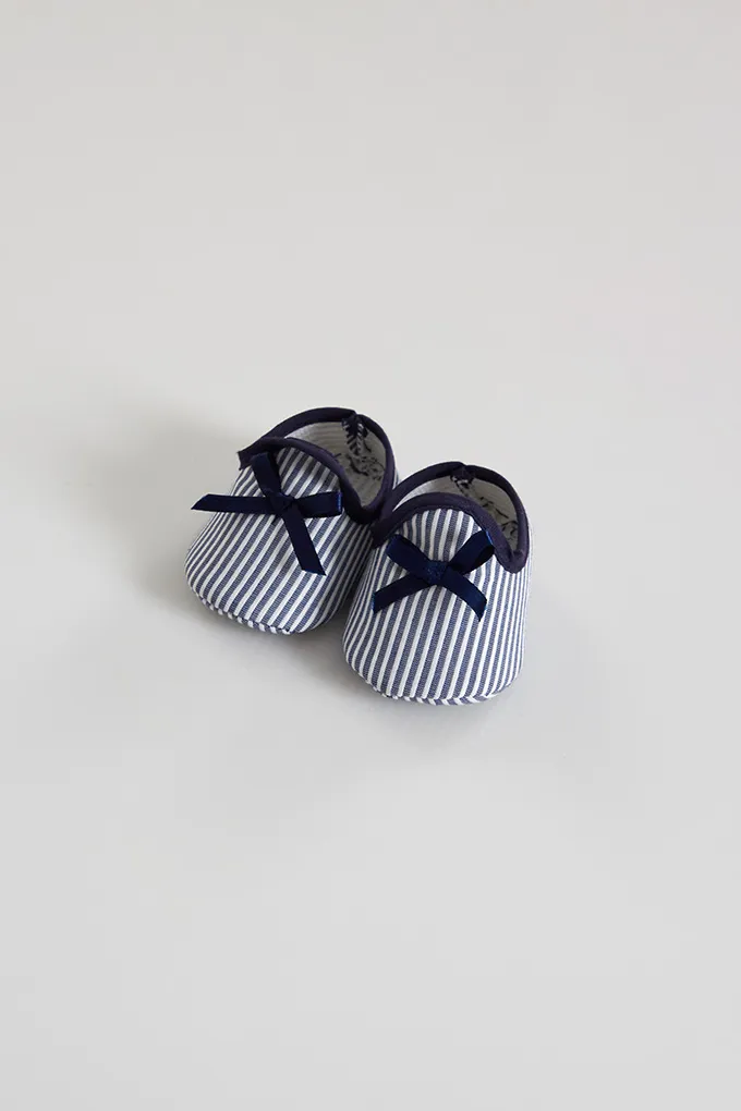 Stripes Baby Booties w/ Bow