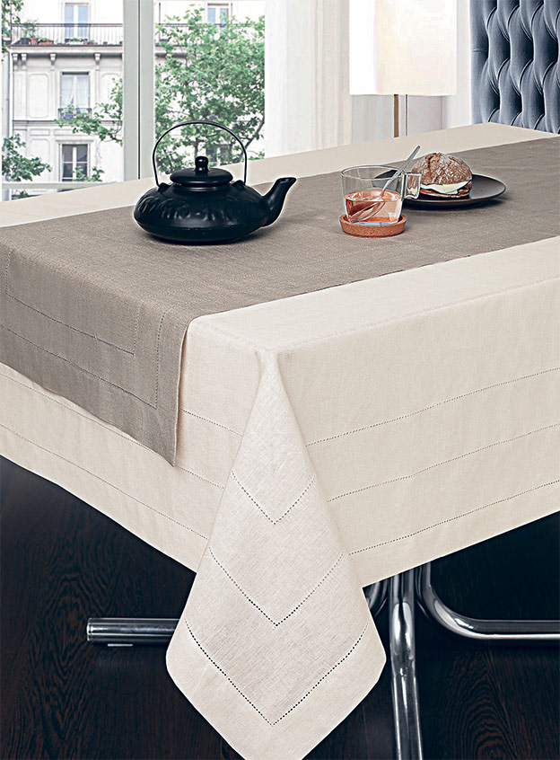 Ana III Linen Tablecloth