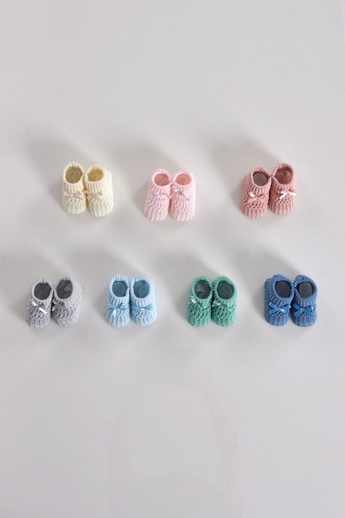 Baby Knitted Booties w/ Bow