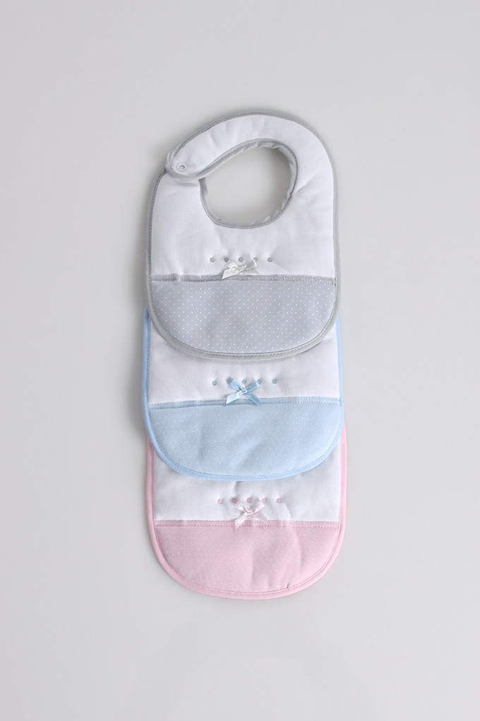 Bow w/ Dots Impermeable Embroidered Bibs
