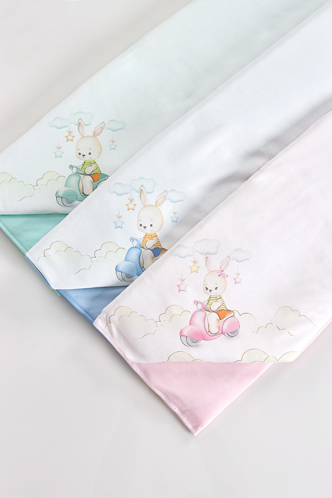 Bunny on the Motorcycle Printed Cotton Baby Blnaket
