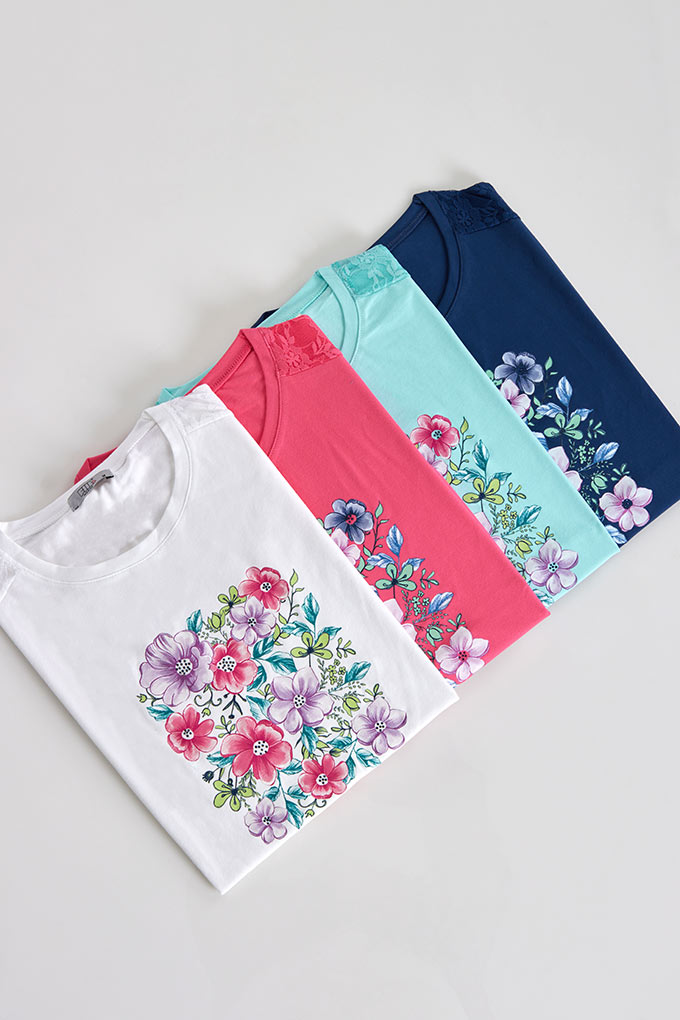 Camiseta Estampada c/ Encaje Mujer Flores